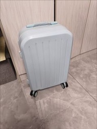 全新現貨20吋行李箱 可登機