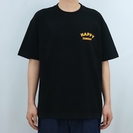 Gentle Styles เสื้อยืดคอกลม Happy Sunday (หน้าและหลัง) ทรง Oversized ผลิตจากผ้าฝ้ายเกรดพรีเมี่ยม นุ่