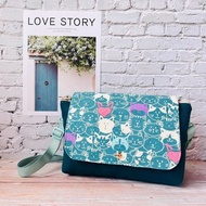 樂福手作三層側背包-百貓齊放