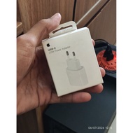 20w Apple charger second handOriginal