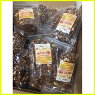 ✒ ◺ ▩ Mani Ni Juan ang mani na ulam (mixed nuts with Garlic overload/dilis/shrimp)