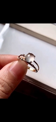 冰種翡翠 天然翡翠 A玉 班指 披指指環 • 18k金冰種蛋面翡翠戒指