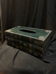 🕋🚦林櫃🚦🕋割愛～厚實墨綠色橫條復古書本造型面紙盒