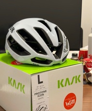 Kask protone icon