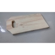 28x15x1.7cm Square Wooden Cutting Board