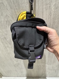 The North Face 紫標 側背包 小包