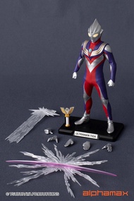 超人迪加 迪迦 Alphamax Ultraman Tiga Action Figure