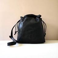 絕版古董包 Loewe 黑色中古抽繩包 單肩包 皮革包 斜背復古二手包