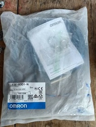 NEW Omron อุปกรณ์ตรวจจับวัตถุระยะใกล้โดยไม่ต้องสัมผัส Proximity Sensor E2E-X3D1-N E2E-C04S12-W