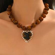 1pc Elegant Fashion Gold Heart, Orange & Red Resin 3D Heart Pendant Necklace, Asymmetrical Beaded Ch