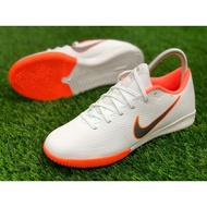 NIKE MERCURIAL VAPOR XII ACADEMY INDOOR