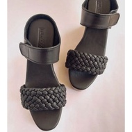 Bellagio in 8cm, 5cm, 3cm heels