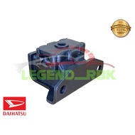 (1PC) DAIHATSU DELTA DV24 REAR ENGINE MOUNTING / GEAR BOX MOUNTING (PREMIUM QUALITY)