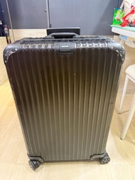 RIMOWA Topas Stealth 70MW 黑色鋁合金行李箱