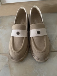 VIVAIA Beige Knit Loafers