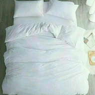 PLAIN WHITE HOTEL BEDSHEET + BEDCOVER