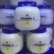 Special Medicine For Chapped Limbs, Lips, Atopic Dermatitis Treatment - Thai vitamin E Cream