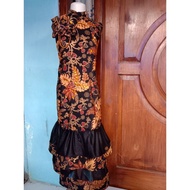 Batik fashion show Boarding House