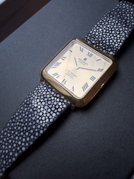 Universal Geneve Gilt Shadow