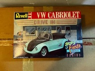 [福士甲蟲車模型🔆] Revell 1/25 Model Kit VW Cabriolet Skip's Fiesta Drive-In Series #7151