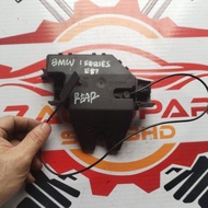 BMW E87 REAR BONNET LOCK USED