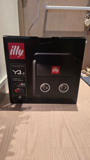 Illy IPERESPRESSO Y3 3 咖啡機 黑色 有盒