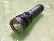 PIONEMAN匹歐曼 新版K36-C 側按強光手電筒XHP70.3HI 5000k 高顯色 USB-C直充電 兼容21700/18650鋰電