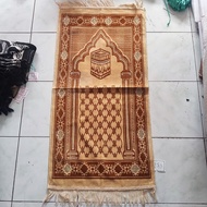 Izmir Cream Midi Prayer Rug