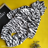 Soft baby hoodie jumper with motif 2-9 months baby boy clothes baby girl clothes