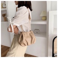 Hannah Delisha Bag cute sling simple bag