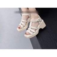 ️ ...Glossy leather boat shoes