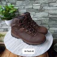 Second hand mountain shoes, Hi-Tech brand, size 42, insole 26.5cm