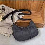 Small puffer Bag plz