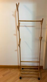 實木掛衣架 clothes hanger
