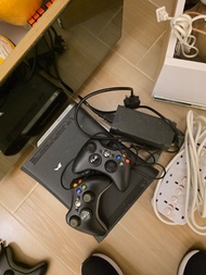 Xbox 360 遊戲機連手掣