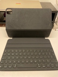 Smart Keyboard Folio for iPad Pro 11-inch and iPad Air
