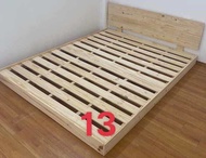 Giường Palet có viền chân (cao 10cm) nhiều kích thước