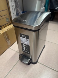 EKO 8L 不銹鋼腳踏垃圾桶 原價近500 現售200 觀塘自取