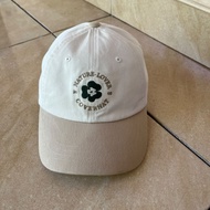Smooth covernat hat