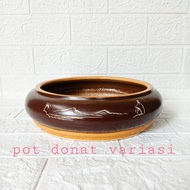 Donut pot uk. 24cm