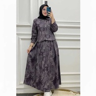 Latest korean style muslim fashion women's skirt set 2025 batwing viral 2 piece set women korean mus