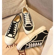 (size 35-40) Simple Woman Korean style Canvas Sneaker Shoes/ Casual Kasut Wanita