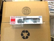 Tomica 125 Isuzu Giga Wood Transporter