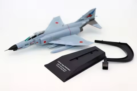 New 1/100 F-4EJ Kai Super PHANTOM II JASDF 302nd 2001 Squadron Fighter Diecast Aircraft models for c