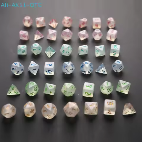 Hot！7pcs/set Polyhedral 7-Die Carved Pattern Dice Set D4 D6 D8 D10 D% D12 D20 For Game