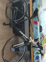 Giant Defy 3 ML Road Bike