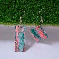 黑與螢光紅和綠色的雙面細胞感耳環