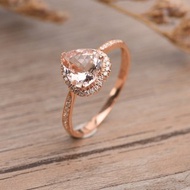 18K玫瑰金心形摩根石訂婚戒指
