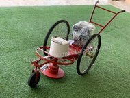 รถตัดหญ้า3ล้อ+เครื่องเบนซิน Tomitsu 8.5 HP หรือ Nippon Key Start พร้อม Batt