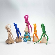 Hanging Perfume Glass Bottle 8 Triangles Color Print Triangular Wooden Cap / Glass Bottle / Perfume 